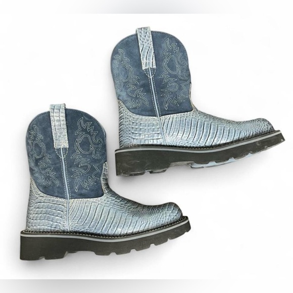 Ariat Fatbaby Original Western Cowgirl Boots in a blue croc pattern - Picture 5 of 11
